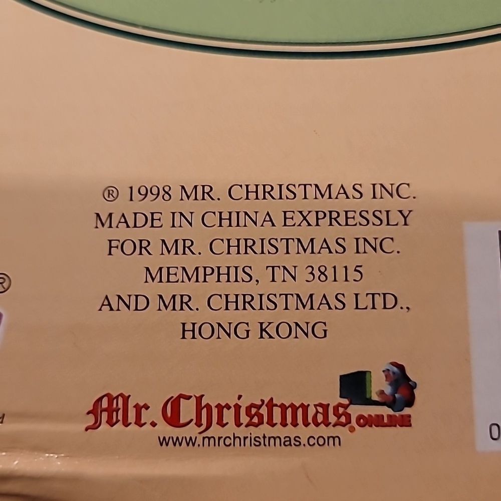 0370. Mr. Christmas ๐ Holiday Tea Time Musical ๐ผ21 Christmas Songs & Smoke! - Picture 12 of 15